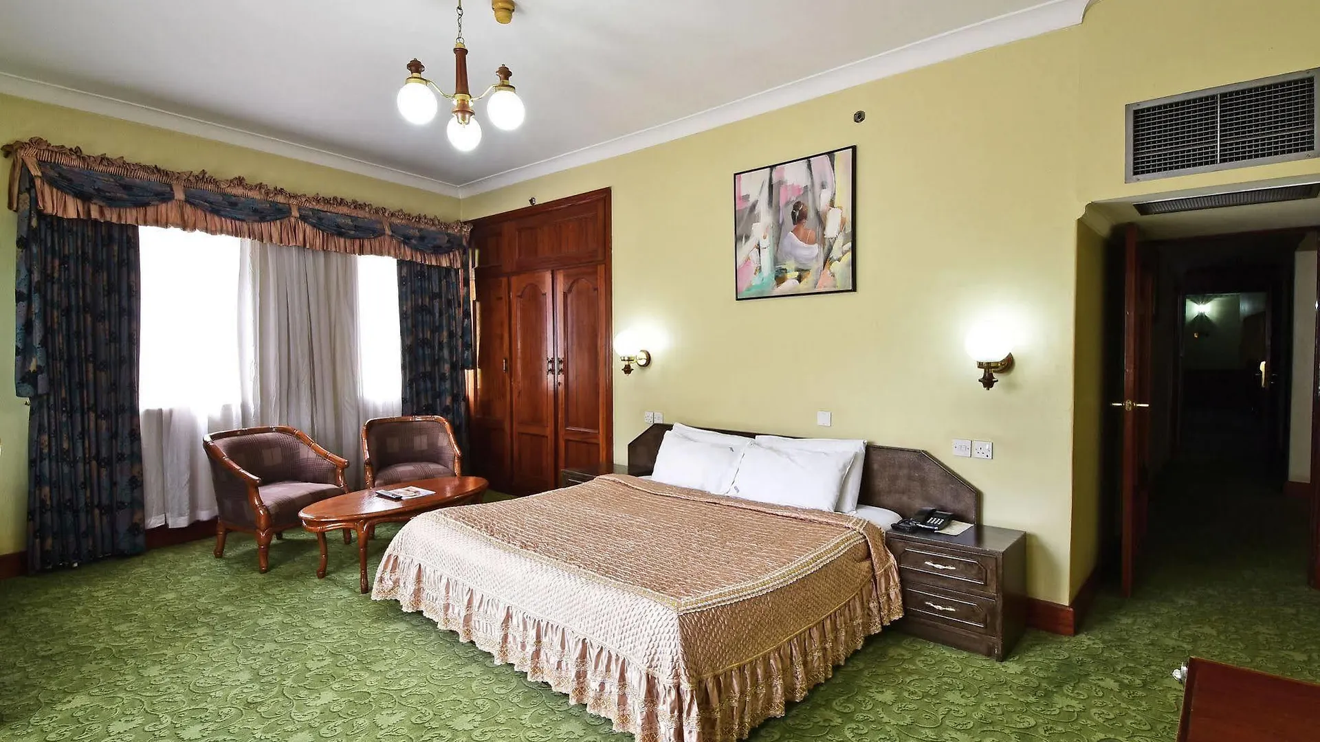 Grand Imperial Hotel Kampala 3*,  Uganda